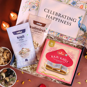Snacks N Sweet Bites Festive Hamper Snacks N Sweet Bites Festive Hamper
