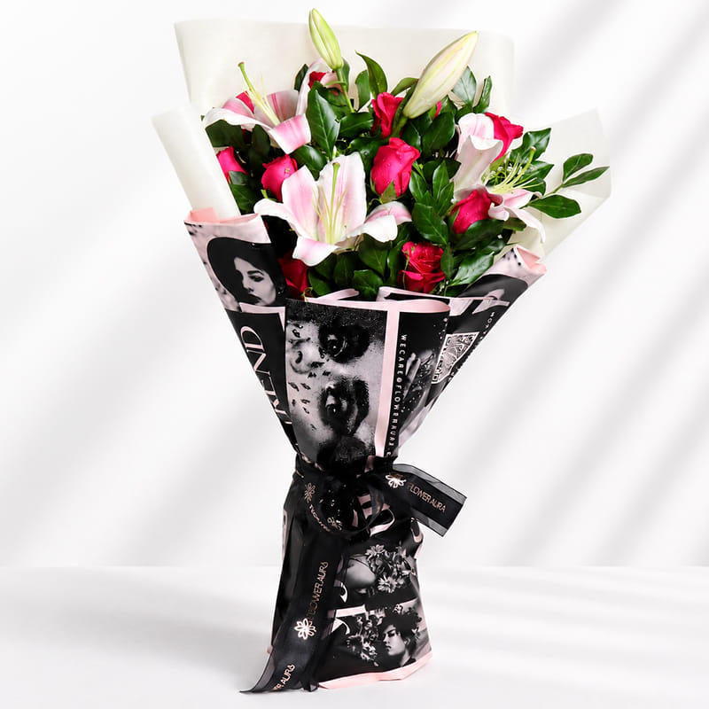 Roses N Lily in Fashion Paper