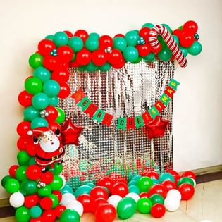 Sparkling Christmas Balloon Decor