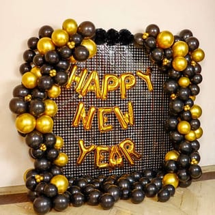 Sparkling New Year Decor Ensemble