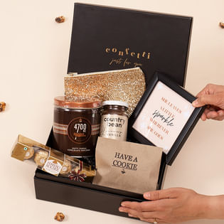 Sparkling Womens Day Gift Hamper