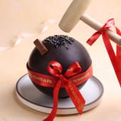 KitKat Chocolate Pinata Eggless Cake