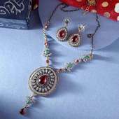 Stone Engraved Necklace N Earrings