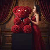 Stunning 250 Rose Bear