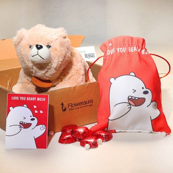 Polo Bear with chocolates for girlfriend