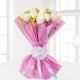 18 white Roses