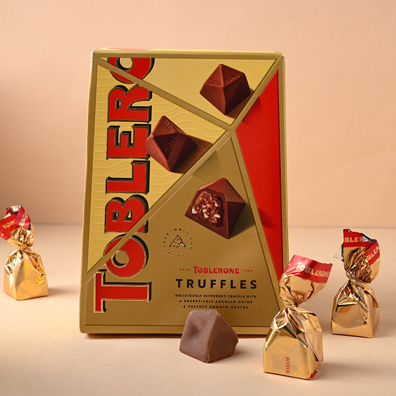 Send Mauli Rakhi With Toblerone Chocolate to UK