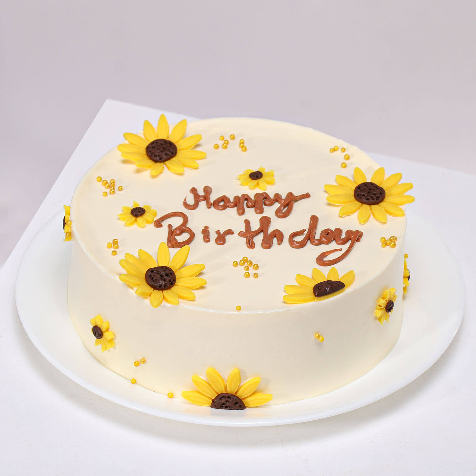 Sunshine Bouquet With Pineapple Birthday Cake