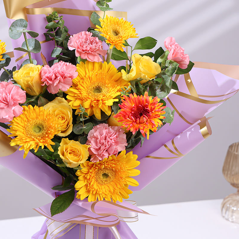Sunshine N Smiles Flower Bouquet