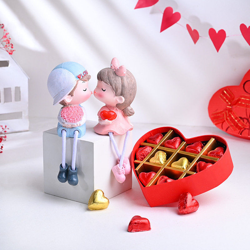 Heart-Shaped Chocolate Gift Box N Love Couple Combo