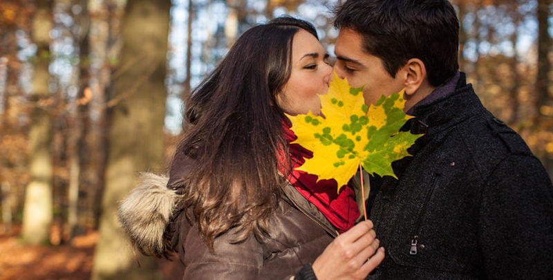 9 Everyday Romantic Gestures To Make Him Go Weak On His Knees