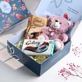 Sweet Moments N Hugs Hamper