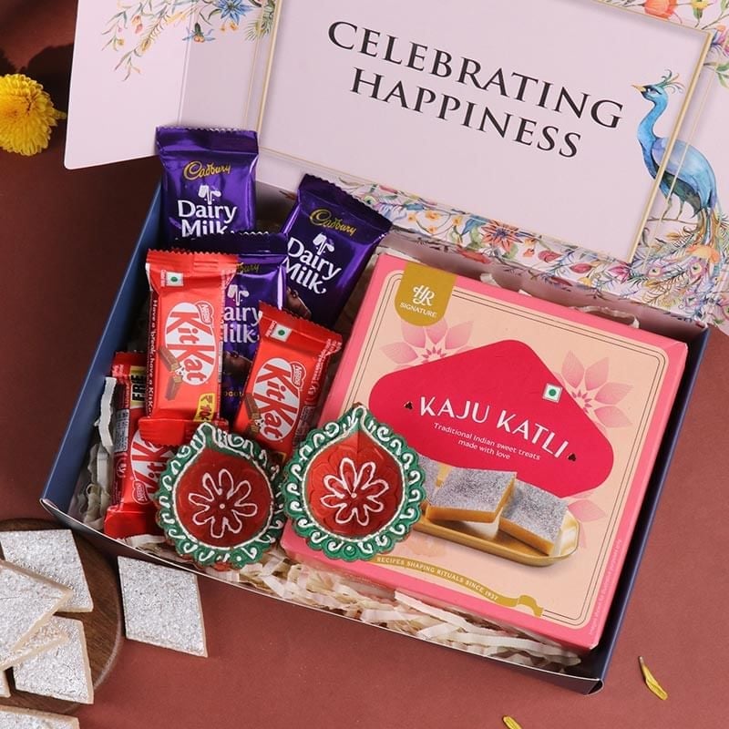 Sweet N Glowing Moments Festive Hamper