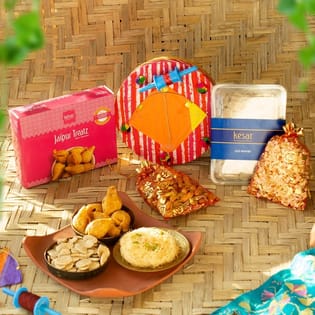Sweet n Snacky Lohri Family Box