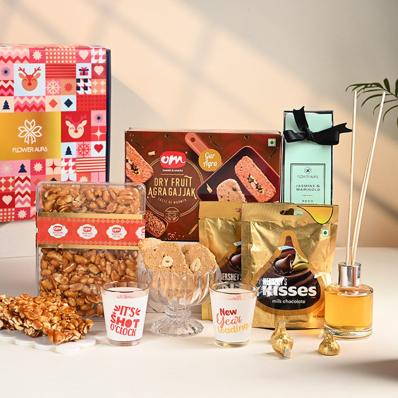 Sweet N Snacky New Year Hamper