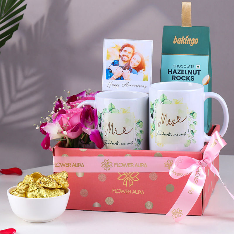 Sweet Romance Personalised Anniversary Hamper