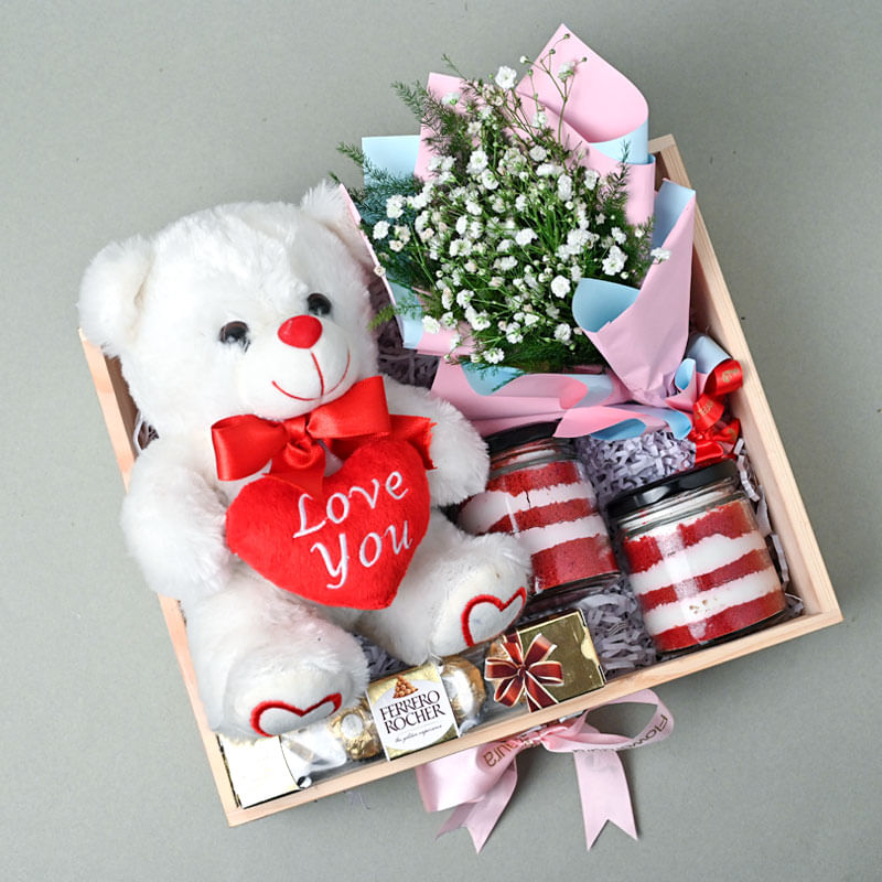 Sweetlicious Love Hamper