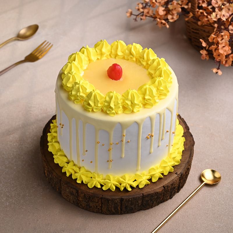 Tall Pineapple Bliss Cake