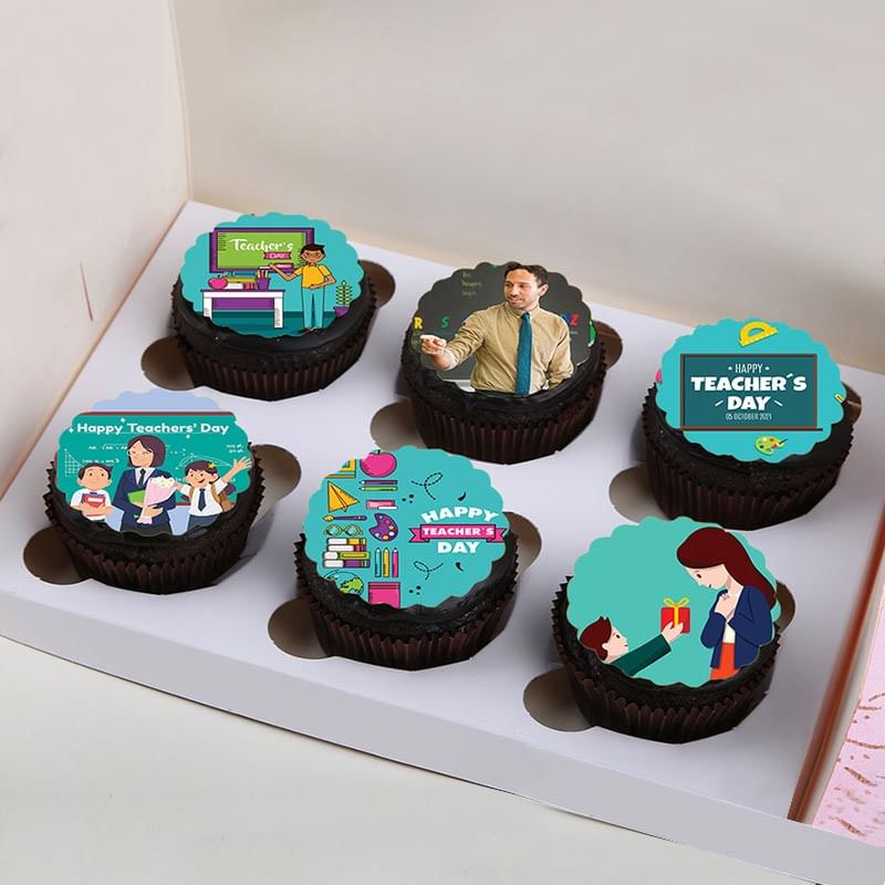  Customised Cupcakes for Teachers