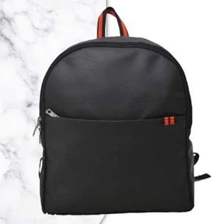  Sleek N Stylish Bagpack