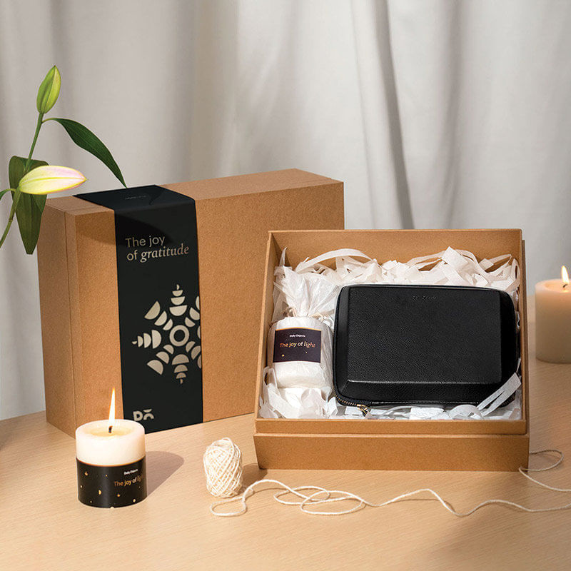 Tech Kit Organiser n Scented Pillar Candle