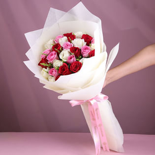 The Romance Of Blended Roses