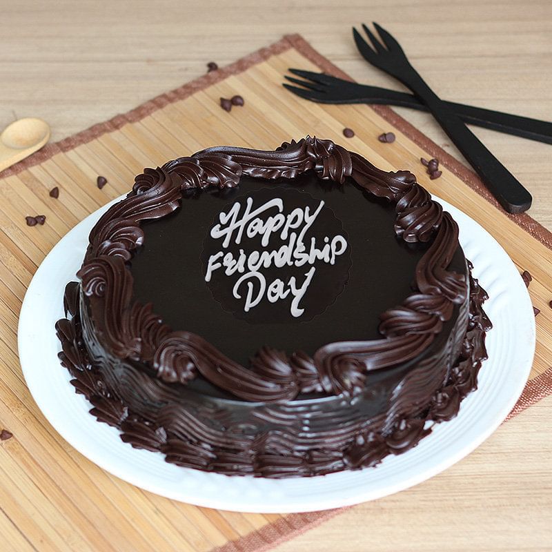 Kitkat Friendship Cake
