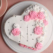 Heart shaped Snowy Love Cake 