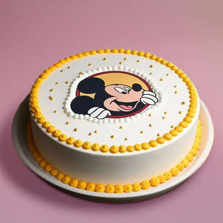 Disney Mickey Mouse Cake