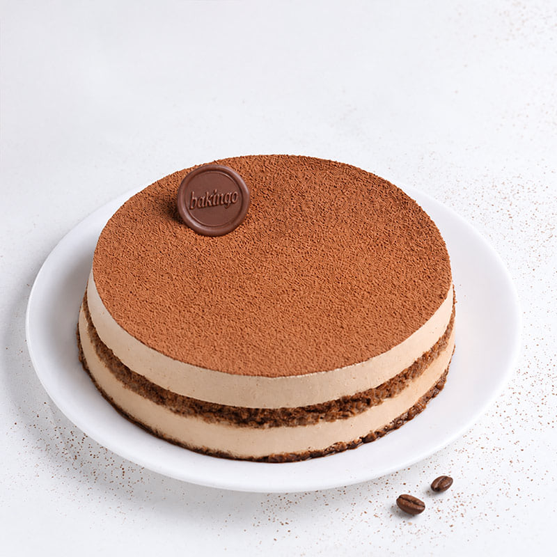 Tiramisu Cake