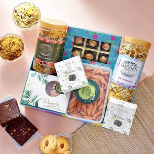 Treaty Happiness Hamper to give on Dussehra 