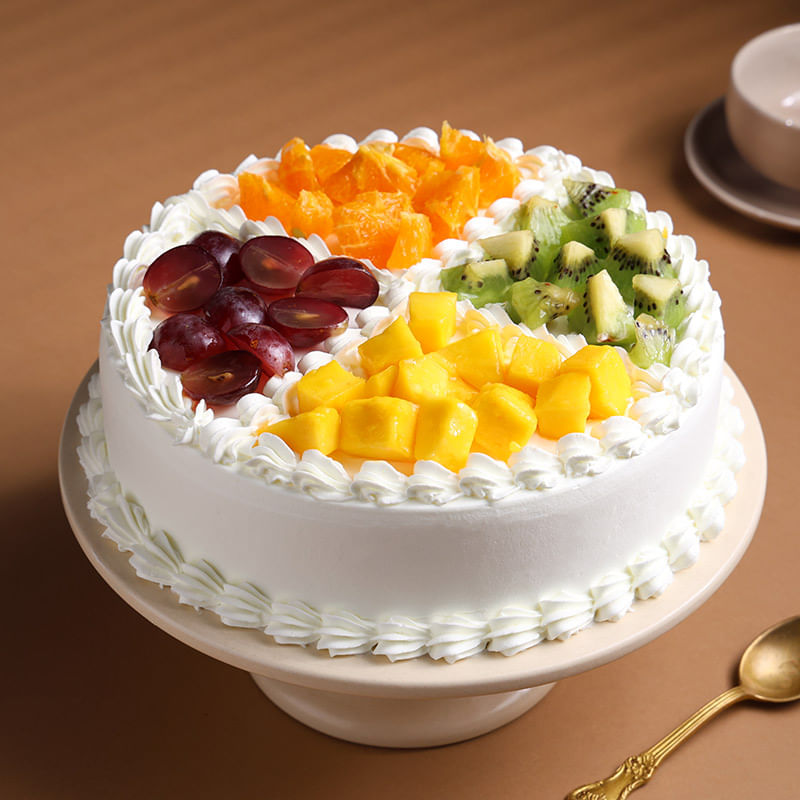 Tropical Crowned Fruit Cake