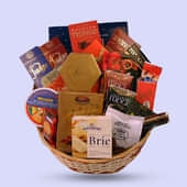 Flavours Of Elegance Gift Basket