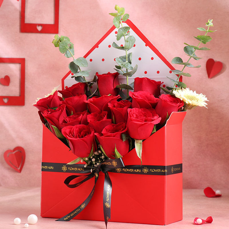 Valentine's Day Love Letter in Roses: 15 red roses in a red envelope