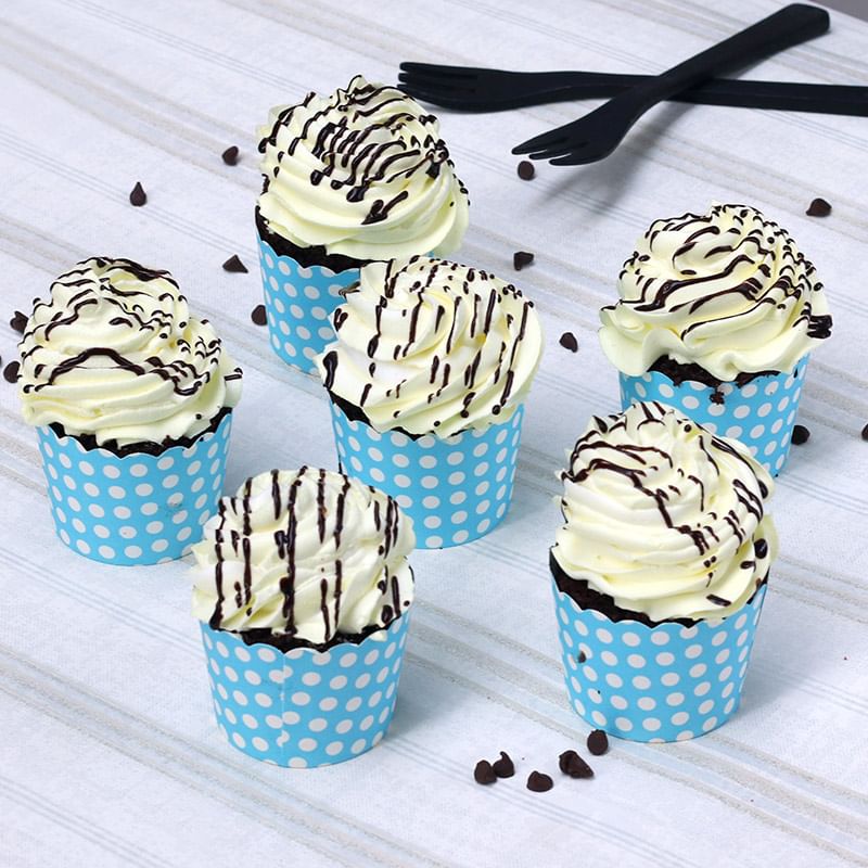 Choco Vanilla Cup Cakes