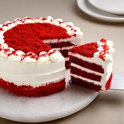 Red Velvet Round Cream Cake