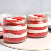 Velvety Hearty Jar Cakes