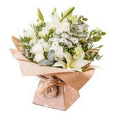 White N Cream Florals : Valentine Gifts to Australia