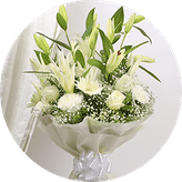 Buy White Flowers Bouquet Online by Floweraura