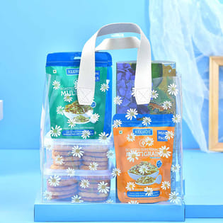 Wholesome Snacks N Treats Gift Hamper