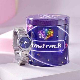 Women Watch N Jewellery Set For Valentines Day