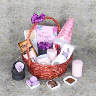 Purple Bloom Womens Day Hamper