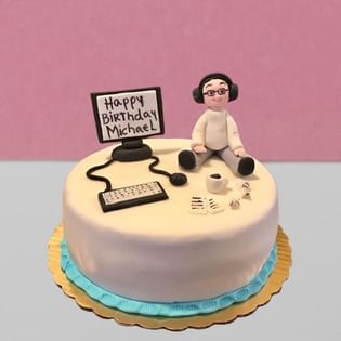 Workoholic Theme Fondant Cake