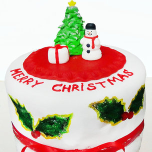 Xmas Amusement - A Fondant Christmas Cake
