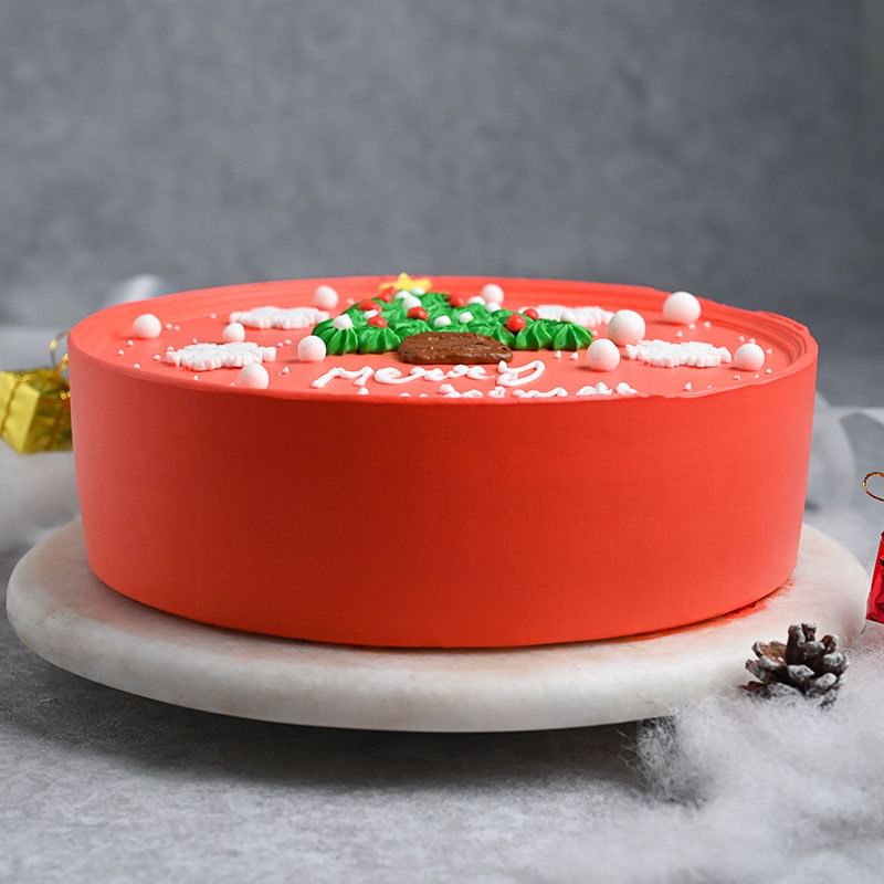 Side View of Merry Xmas Tree Cake