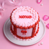 XOXO Red Bow Chocolate Cake
