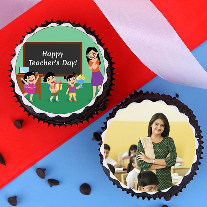 Personalised Teachers day Cupcakes